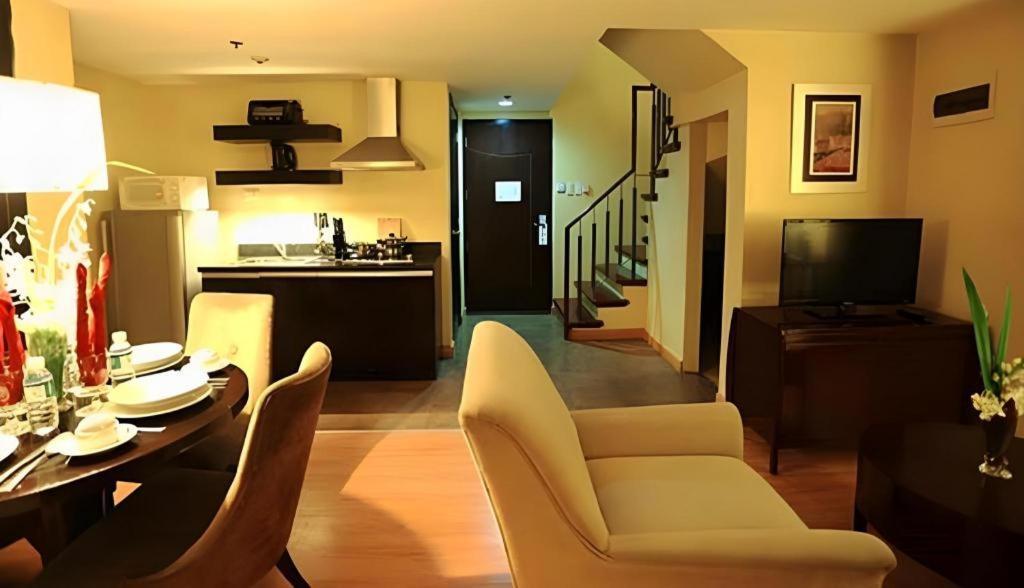 Lancaster Hotel Manila Mandaluyong Екстериор снимка
