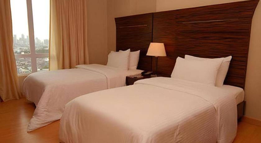 Lancaster Hotel Manila Mandaluyong Екстериор снимка